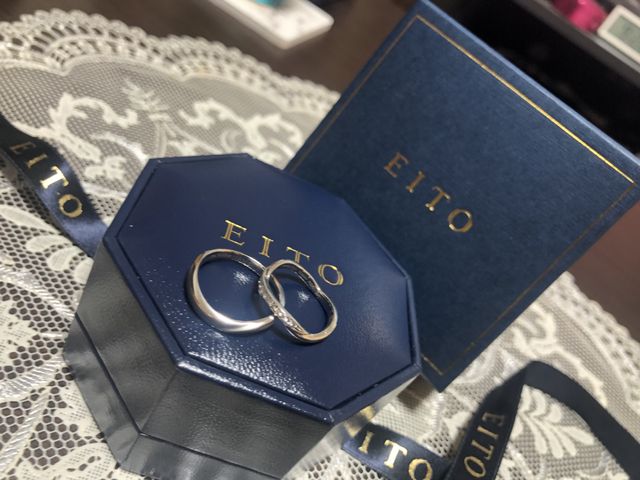 左 男性結婚指輪
右 女性結婚指輪