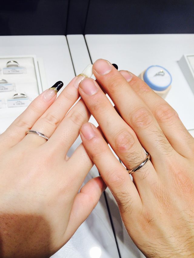 完成したリングを受け取りに行った際に撮った写真です！