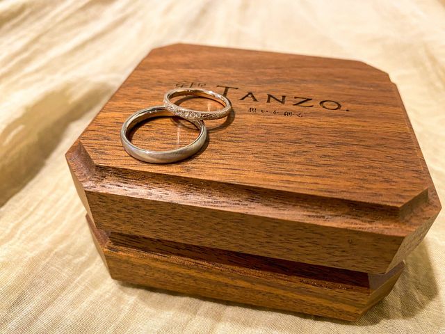 胡桃の木を使用したボックス
