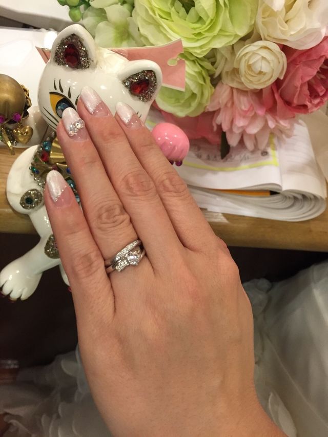 セットリング。とにかく派手で目立つもの