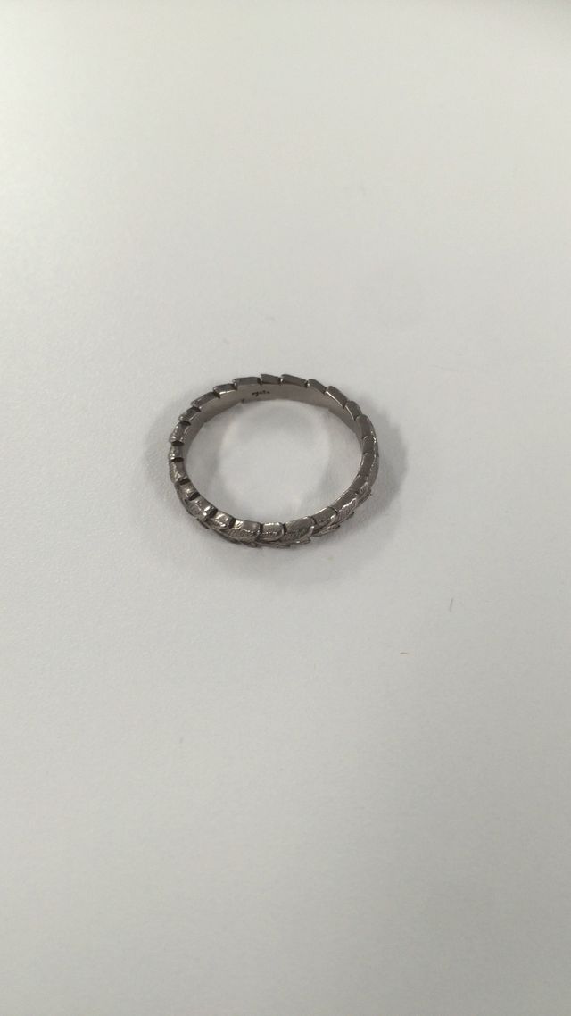 指輪のみの写真