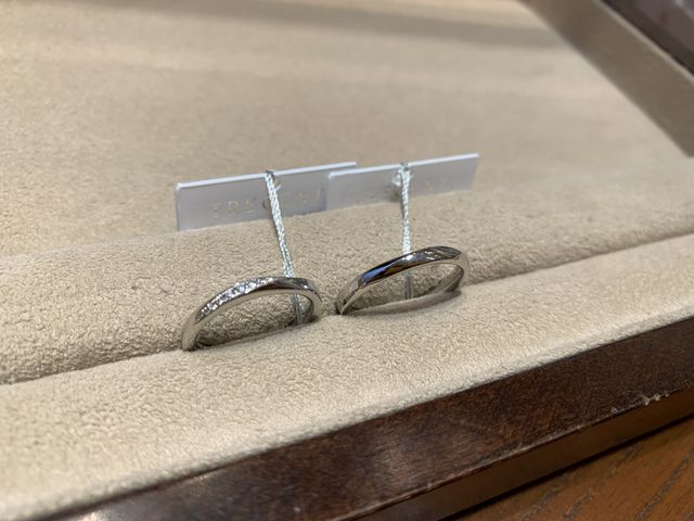 彼女も僕もシンプルなストレートを選びました。