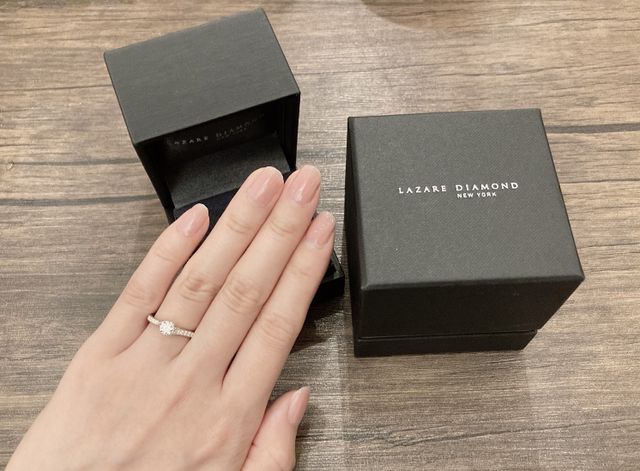 婚約指輪モエシー