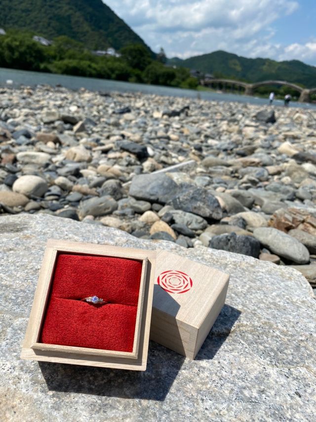 とても和を感じる木の入れ物に！
デザイン性もとても良かった！