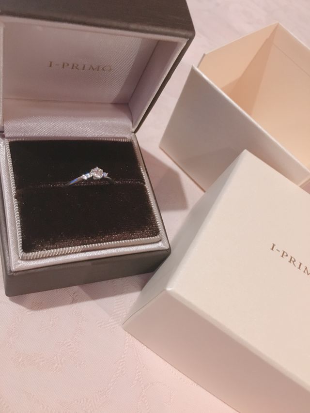 シンプルで普段使いしやすいデザインです