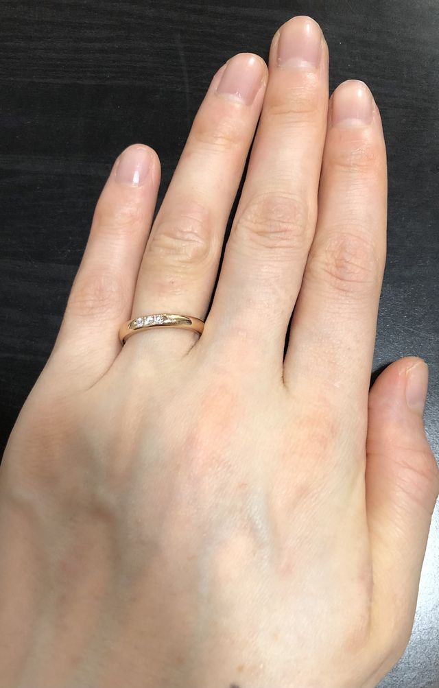 いつも着けている感じの写真です。