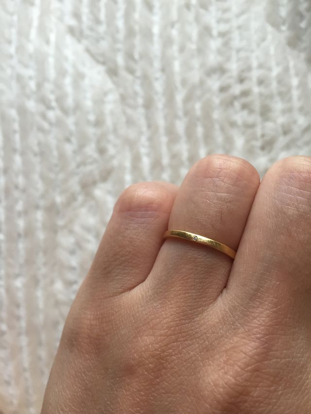 色はイエローゴールド。 K22です。