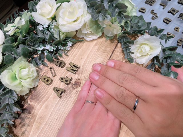 お店側が撮影のために用意してくれた
お花とミニ台と文字。
