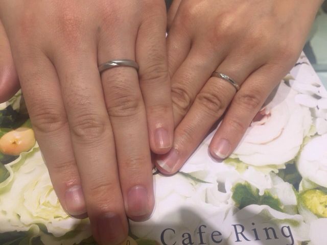 二つで柄が繋がるデザイン