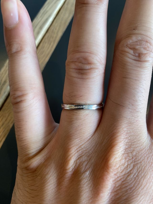 ミルとウェーブが入った指輪で大満足でした！