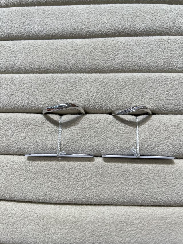 ウェーブ型リング