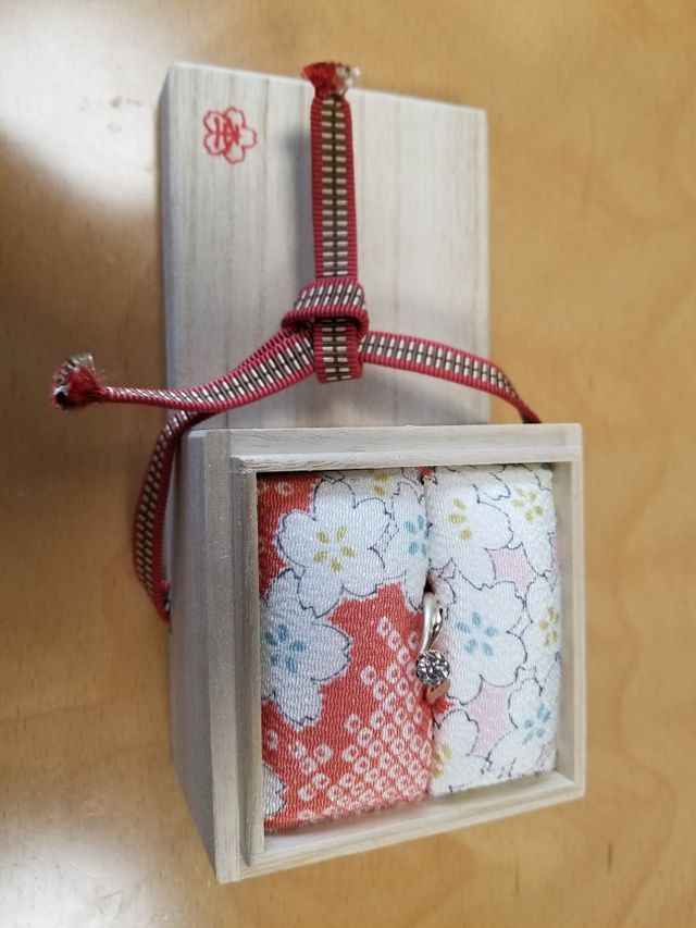 容器も和風ですごく可愛いです