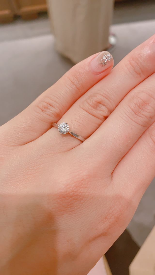 母から受け継いだ婚約指輪を月日のデザインで婚約指輪リメイク