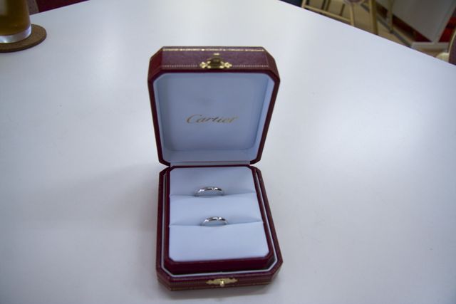 カルティエの指輪ケースです。