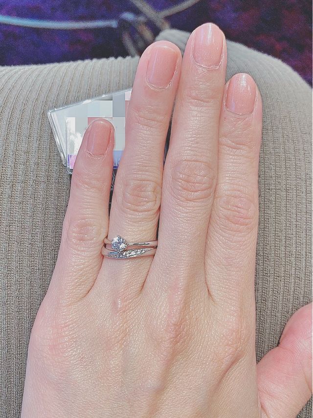 エンゲージリングと重ね付け