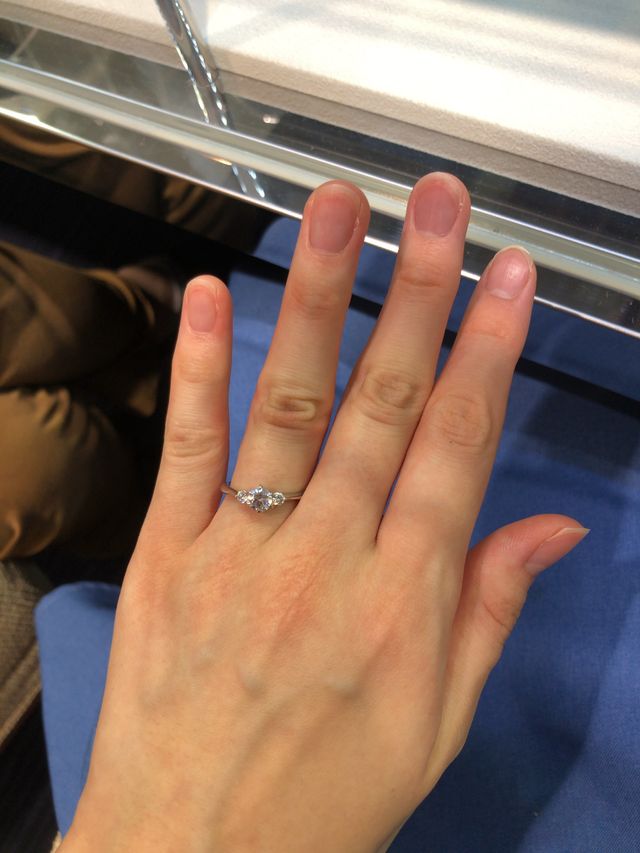 購入した台座を着用させていただきました