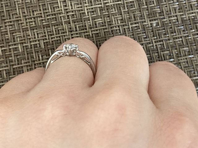 角度を変えても可愛いデザインです。