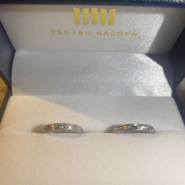 シンプルよりは柄を入れたかったのでオリーブの葉にしました。