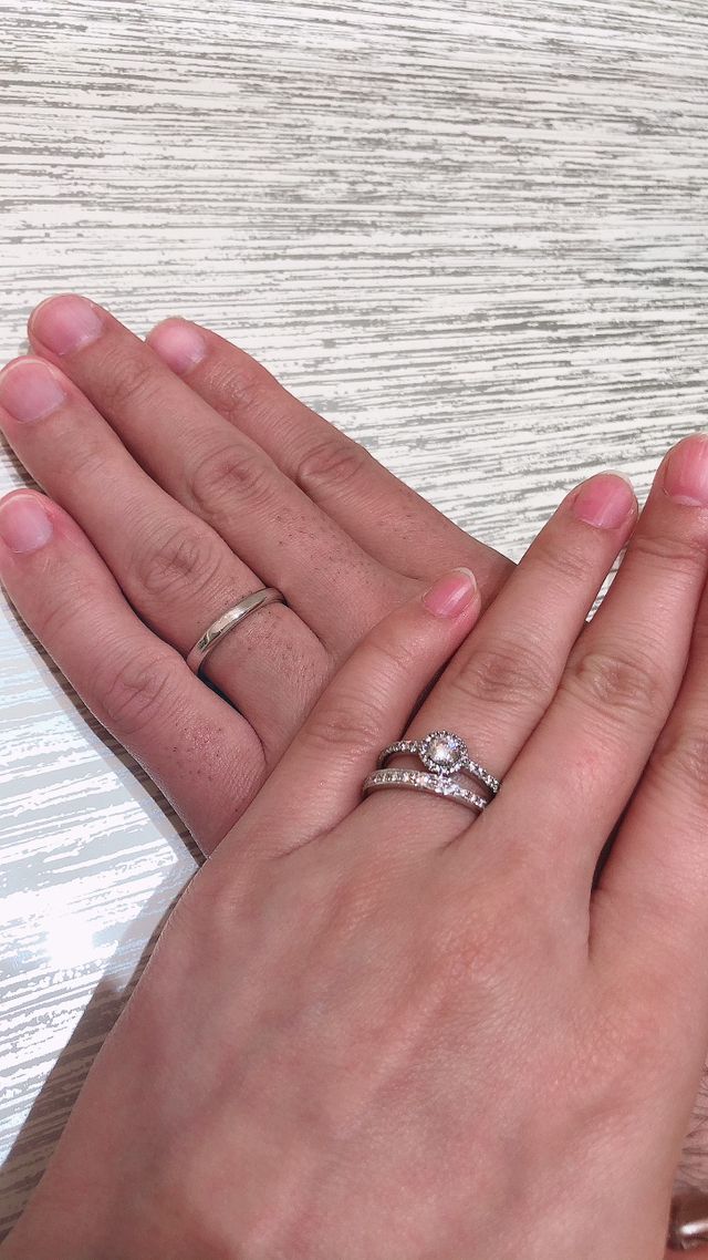 とても付け心地が良く、指に吸い付くような感覚を覚えました。