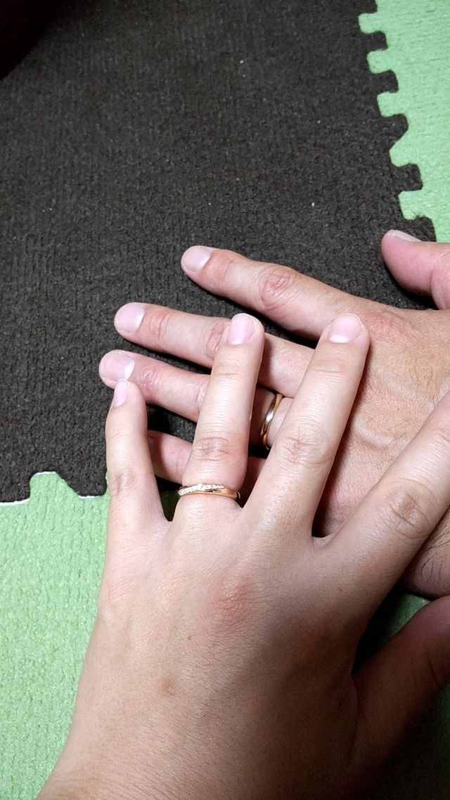 結婚指輪
イエローゴールド
ウェーブタイプ
