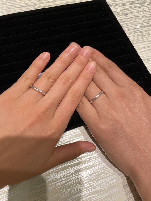 どこから見てもダイヤモンドが輝く作りになっています！