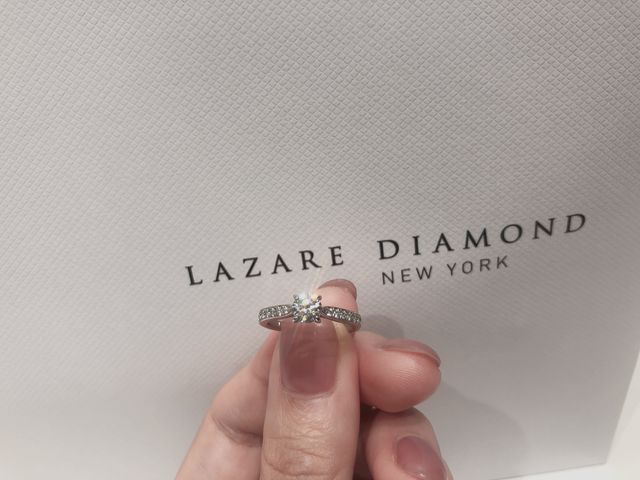 キラキラしてて身につけてるだけで手元が華やかになります！