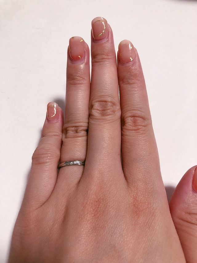 いくつになっても身につけやすいデザイン。