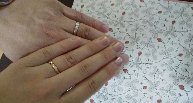 お互い納得できる指輪に出会いました