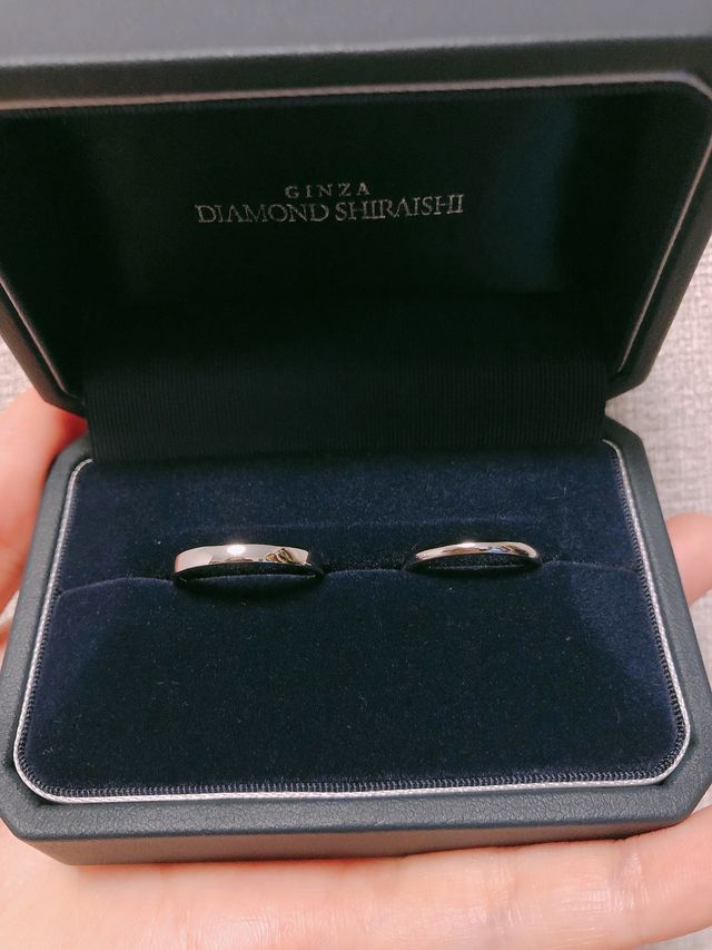 シンプルなのでどのファッションにも馴染みます！