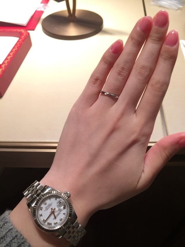 長くつける物なので石無しのシンプルな物に決めました。