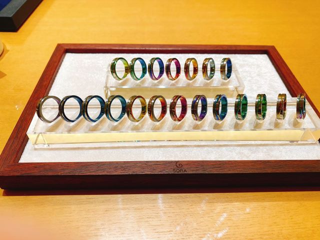 実際の色見本です。