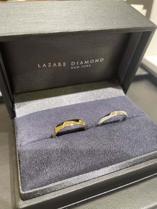 同じデザイン基調の中で材質を変えてセレクトしました。