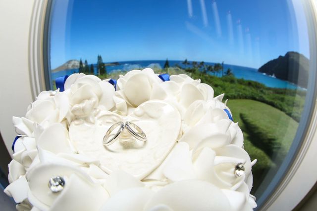 結婚式会場にて。カメラマンさんに撮影して頂きました。