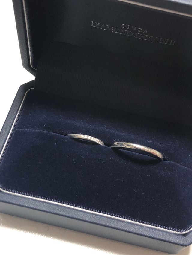 ウェーブのように見えるけど、ストレートな形がお気に入りです。