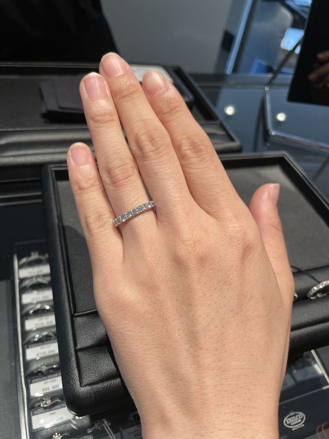 ハーフエタニティ