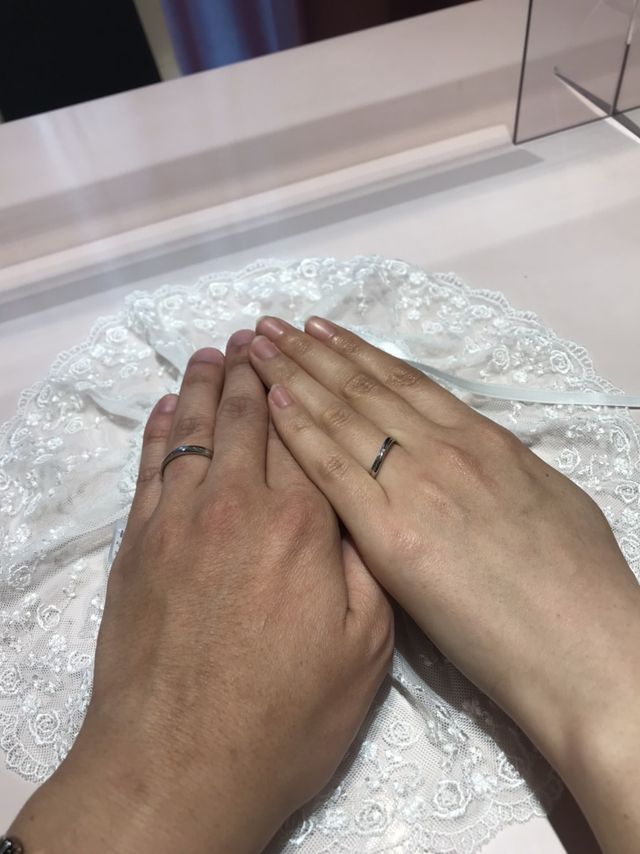 ペア指輪でなくても違和感がありませんでした。