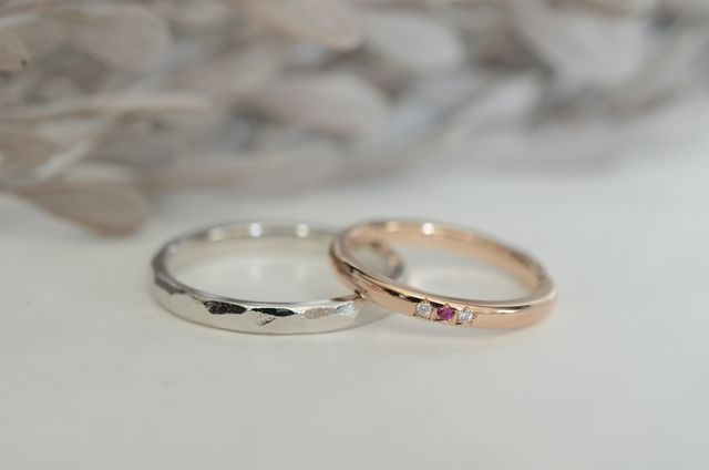 表側は別のデザイン。