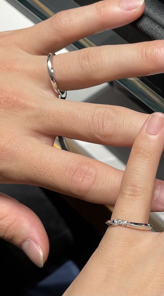 複数つけてたので薬指です。