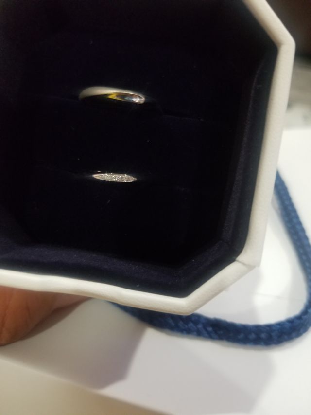 パッと見た感じペアとはわかりにくいのがお気に入りです。