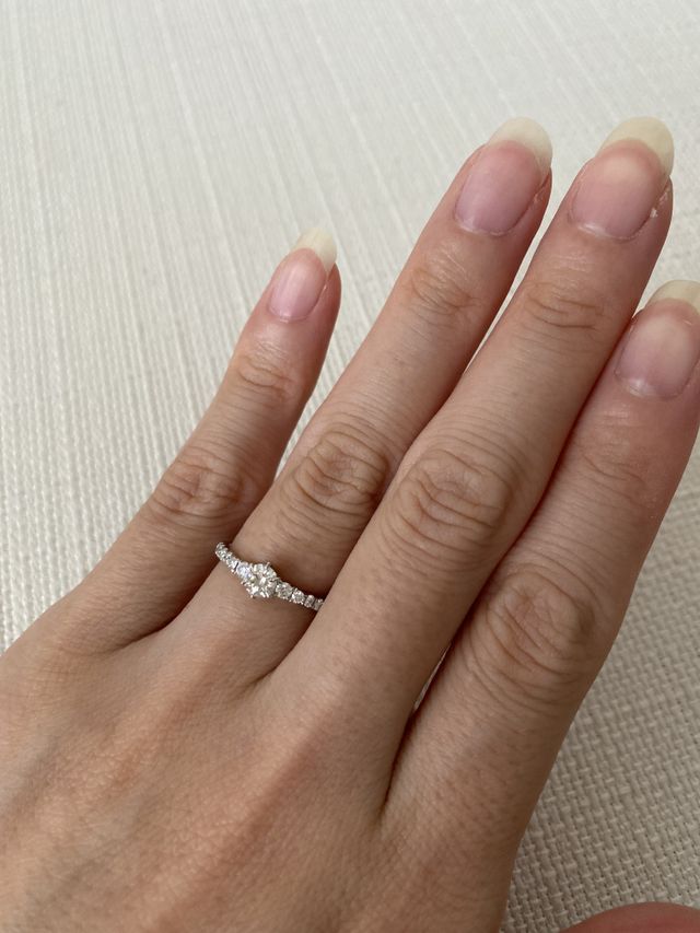 着用した方がイメージが湧くと思い着用した撮影時をしました。