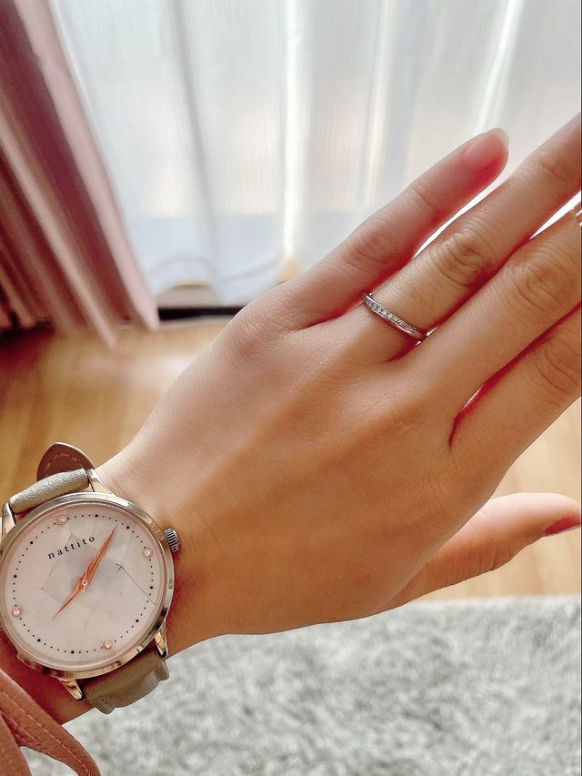 8号で購入しましたがやや大きめでした。