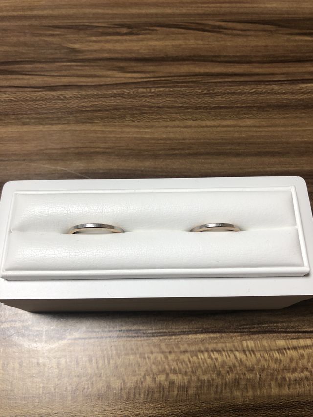 外側がマットで内側がピンクゴールドです！