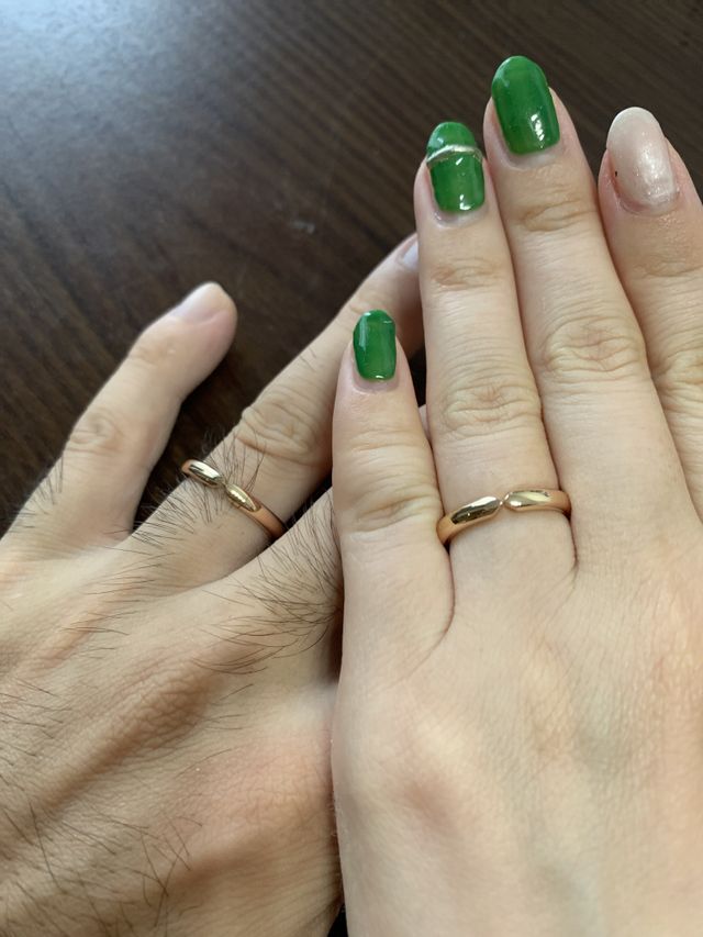 ニーシングのユニタの結婚指輪