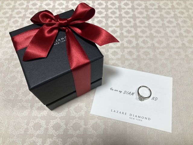 ボックスと婚約指輪