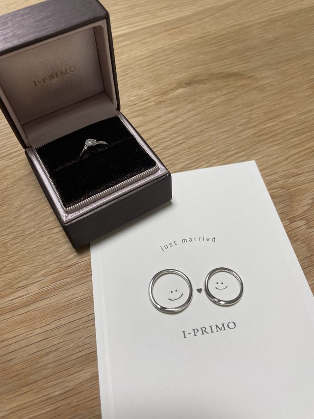 セットリングです。選べるオリジナル台紙が可愛いかったです。