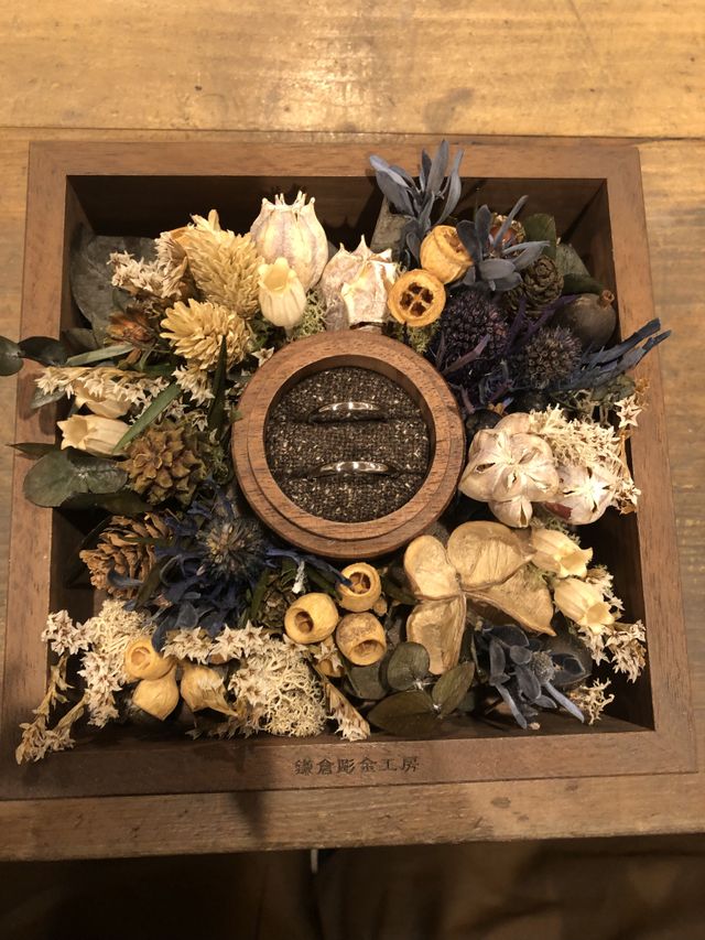 完成後に写真撮影用に、可愛い入れ物に入れて頂きました。