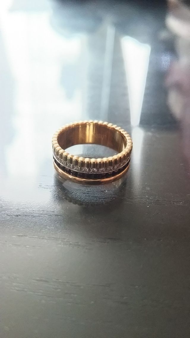 ブシュロンの「キャトル」です。