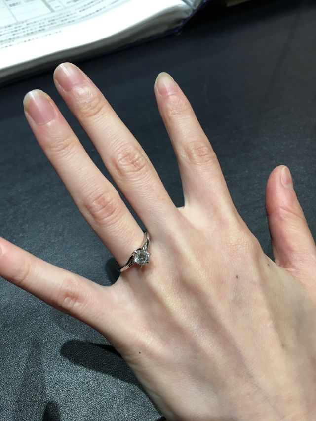 輝きの強いダイヤモンドが多く、とても綺麗でした！