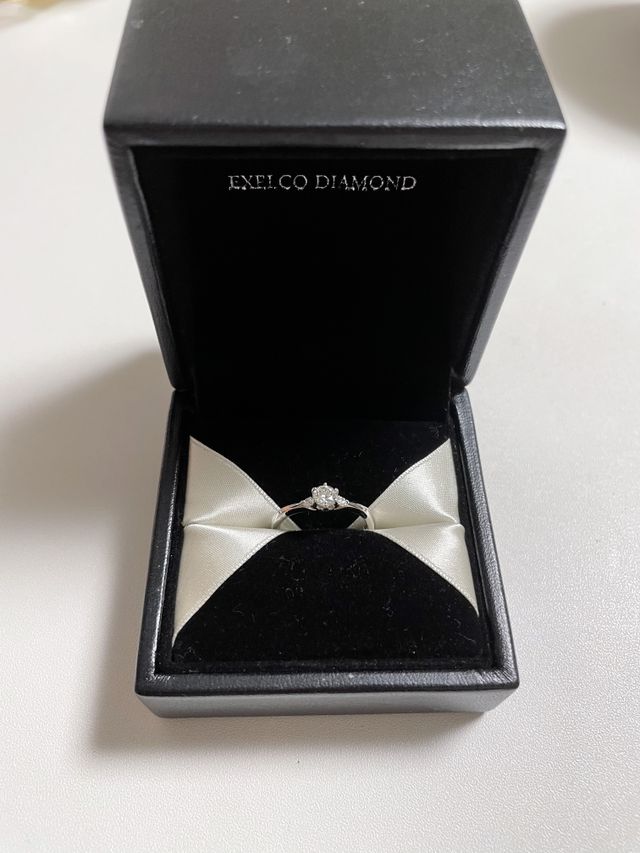 薔薇をイメージしたリング