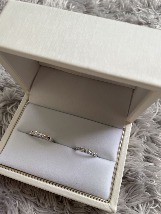 シンプルかつキラキラな指輪